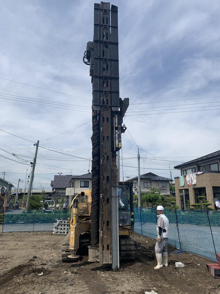 今日は「地盤補強工事とは？なぜ必要？」についてのお話です。